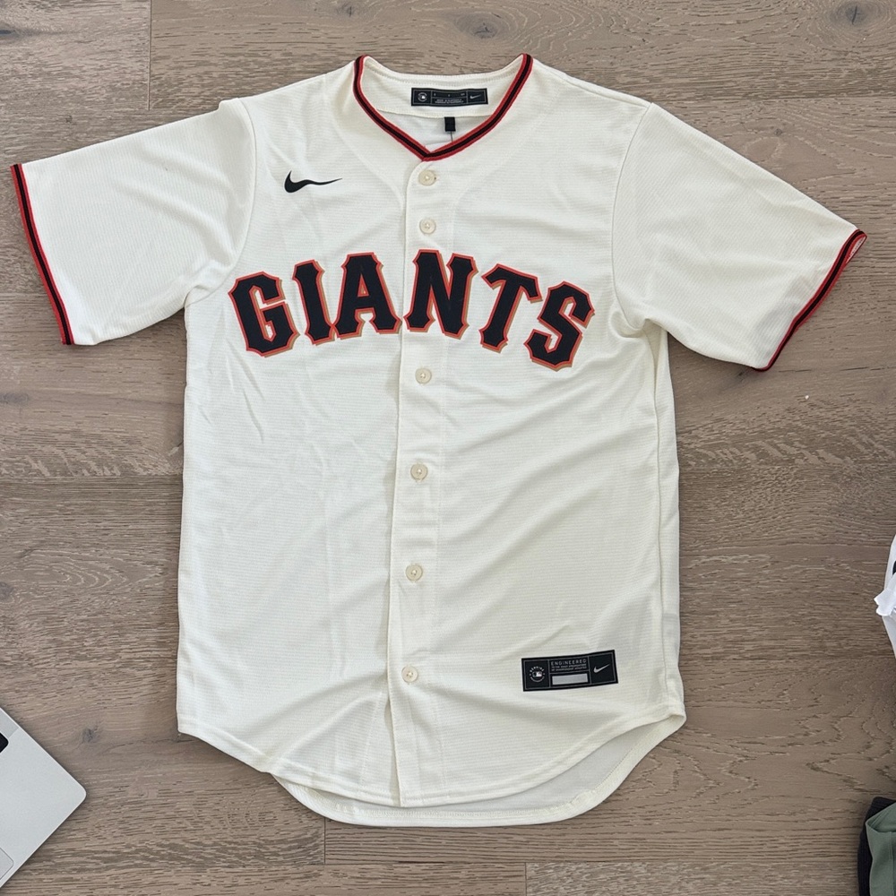 Nike Cream Giants Jersey with Red and Black Accents